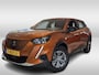Peugeot e-2008 EV Active Pack 50 kWh 3-Fase | Navigatie | DAB | Climate Control | Cruise Control | Parkeersensoren Achter | Apple Carplay en Android Auto |