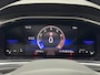 Volkswagen T-Roc 1.0 TSI Life Edition - Stoelverw. - Parkeersensoren - LM Velgen - Carplay