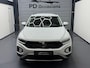 Volkswagen T-Roc 1.0 TSI Life Edition - Stoelverw. - Parkeersensoren - LM Velgen - Carplay