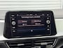 Volkswagen T-Roc 1.0 TSI Life Edition - Stoelverw. - Parkeersensoren - LM Velgen - Carplay