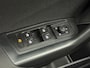 Volkswagen T-Roc 1.0 TSI Life Edition - Stoelverw. - Parkeersensoren - LM Velgen - Carplay