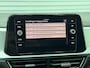Volkswagen T-Roc 1.0 TSI Life Edition - Stoelverw. - Parkeersensoren - LM Velgen - Carplay