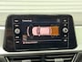 Volkswagen T-Roc 1.0 TSI Life Edition - Stoelverw. - Parkeersensoren - LM Velgen - Carplay