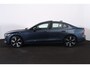 Volvo S60 Recharge T8 AWD Ultimate Dark - Panorama/schuifdak - IntelliSafe Assist & Surround - 360º Camera - Bowers & Wilkins audio - Adaptieve LED koplampen - Verwarmde voorstoelen, stuur & achterbank - Parkeersensoren voor & achter - Elektr. bedienb. voorstoelen met geheugen - Geventileerde voorstoelen - Head up display - 19' LMV