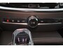Volvo S60 Recharge T8 AWD Ultimate Dark - Panorama/schuifdak - IntelliSafe Assist & Surround - 360º Camera - Bowers & Wilkins audio - Adaptieve LED koplampen - Verwarmde voorstoelen, stuur & achterbank - Parkeersensoren voor & achter - Elektr. bedienb. voorstoelen met geheugen - Geventileerde voorstoelen - Head up display - 19' LMV