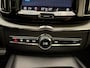 Volvo XC60 B5 251pk R-Design / Head-Up / Panoramadak / Harman&Kardon Audio / Black Pack / Elektr. Stoelen / Elektr. Trekhaak / Noodreservewiel / Stoel + Stuurw. Verwarming / 4 - Zone Climate / Achterb. Verwarming /