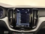 Volvo XC60 B5 251pk R-Design / Head-Up / Panoramadak / Harman&Kardon Audio / Black Pack / Elektr. Stoelen / Elektr. Trekhaak / Noodreservewiel / Stoel + Stuurw. Verwarming / 4 - Zone Climate / Achterb. Verwarming /