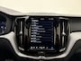 Volvo XC60 B5 251pk R-Design / Head-Up / Panoramadak / Harman&Kardon Audio / Black Pack / Elektr. Stoelen / Elektr. Trekhaak / Noodreservewiel / Stoel + Stuurw. Verwarming / 4 - Zone Climate / Achterb. Verwarming /
