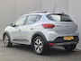 Dacia Sandero Stepway 1.0 TCe 90 Comfort Automaat / Dealer onderhouden / Pack Easy / Assistentie Pakket / Navigatie via Apple Carplay of Android Auto / Cruise control / Keyless Entry/Start / Achteruitrijcamera / Climate control /