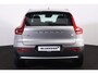 Volvo XC40 T5 Recharge Plus Bright - IntelliSafe Assist & Surround - 360º Camera - Verwarmde voorstoelen, stuur & achterbank - Parkeersensoren voor & achter - Elektr. bedienb. voorstoelen met geheugen links - Draadloze tel. lader - Elektr. inklapbare trekhaak - 18' LMV
