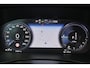 Volvo XC40 T5 Recharge Plus Bright - IntelliSafe Assist & Surround - 360º Camera - Verwarmde voorstoelen, stuur & achterbank - Parkeersensoren voor & achter - Elektr. bedienb. voorstoelen met geheugen links - Draadloze tel. lader - Elektr. inklapbare trekhaak - 18' LMV