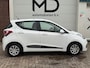 Hyundai i10 1.0i i-Motion Premium - Originele NL auto - LED