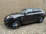 Lynk & Co 01 1.5 PHEV 261pk | Panoramadak | Adaptieve cruise | 360 camera | Adaptieve cruise | Lane assist | Afneembare trekhaak | Navigatie | Apple CarPlay | 20 inch LMV | Virtual cockpit | Infinity sound | LED | DAB | Dodehoekdetectie | Elektrische achterklep | Recente onderhoudsbeurt!