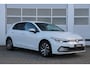 Volkswagen Golf 1.4 eHybrid 204pk Style | SoH 93% | Navigatie | Stoelverwarming | Parkeersensoren | Elektrische Stoel