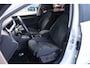 Volkswagen Golf 1.4 eHybrid 204pk Style | SoH 93% | Navigatie | Stoelverwarming | Parkeersensoren | Elektrische Stoel