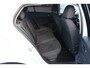 Volkswagen Golf 1.4 eHybrid 204pk Style | SoH 93% | Navigatie | Stoelverwarming | Parkeersensoren | Elektrische Stoel