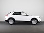 Volkswagen T-Roc 1.0 TSI Style 110 pk | Navigatie | Parkeersensoren | Adaptieve cruise control | Autom. airco | Spiegel pakket |