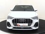 Audi Q3 45 TFSI e S edition | Achteruitrijcamera | Adaptieve cruise control | Dodehoek detectie | Keyless | Stoelverwarming | Navigatie | Lederen bekleding |