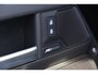 Land Rover Defender 110 2.0 P300e 110 X-Dynamic SE | HNP € 110.990,- | Elec Trekhaak | Cold Climate Pack | Schuifkanteldak