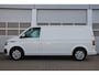 Volkswagen Transporter 2.0 TDI 150pk DSG L2H1 28 Highline | Navigatie | App Connect | Cruise Control | Trekhaak | DAB+ | Airco