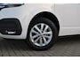 Volkswagen Transporter 2.0 TDI 150pk DSG L2H1 28 Highline | Navigatie | App Connect | Cruise Control | Trekhaak | DAB+ | Airco