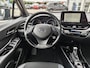 Toyota C-HR 1.8 Hybrid Style | Sensoren v/a | Stoel- & Stuurverwarming | And