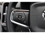 Volvo XC40 1.5 T5 Recharge R-Design - Trekhaak wegklapbaar - Pano - Stoel/Stuurverwarming - H&K - Pilot Assist - 360 Camera - Rijklaar