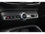 Volvo XC40 1.5 T5 Recharge R-Design - Trekhaak wegklapbaar - Pano - Stoel/Stuurverwarming - H&K - Pilot Assist - 360 Camera - Rijklaar