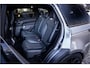 Land Rover Range Rover Sport P575 SVR Carbon Edition - Panorama | Meridian | Elek. Trekhaak | Memory | HUD