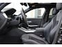 BMW 3-Serie Touring 320i Executive Edition M-Sport | Trekhaak | Camera | Pano
