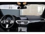 BMW 3-Serie Touring 320i Executive Edition M-Sport | Trekhaak | Camera | Pano