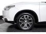 Mitsubishi Outlander 2.0 Instyle 4WD 150 PK - Automaat 7p. Orig. NL | S/K-dak | Trekhaak | Cruise | Stoelverw. | PDC | Camera | NAV | ECC | Elek. Klep | LM 18" |
