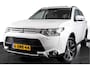 Mitsubishi Outlander 2.0 Instyle 4WD 150 PK - Automaat 7p. Orig. NL | S/K-dak | Trekhaak | Cruise | Stoelverw. | PDC | Camera | NAV | ECC | Elek. Klep | LM 18" |