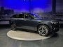 Volvo XC90 2.0 T8 Plug-in hybrid AWD Plus Dark *Luchtvering*Pano*SurroundView*