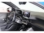 Peugeot 208 Hybrid 100 e-DCS6 GT | Panoramadak | Camera | PDC V+A | Verw. voorstoelen | LMV 17"| Keyless entry | Apple Carplay |