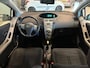 Toyota Yaris 1.3 VVTi 16v 5-DEURS SOL-uitv/AIRCONDITIONING/ISOFIX/MP3+WMA/STUURBEKRACHTIGING/nweAPK+ONDERHOUDSBEURT BIJ AFLEVERING