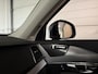 Volvo XC90 T8 AWD Recharge Inscription | Harman Kardon | Schuifdak | Adaptieve Cruise Control | Stoel en Stuurwielverwarming | Parkeercamera | Pilot Assist | BLIS Dode Hoek Detectie | Elektrische voorstoelen geheugen | Lederen bekleding | Zitting verlenging voorstoe