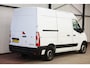 Renault Master T35 2.3 dCi L1H2 AIRCO EN TREKHAAK