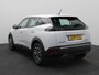 Peugeot 2008 1.2 Hybrid 136 Style | Airco (automatisch) | Apple Carplay/Android Auto|telefoonintegratie premium | Armsteun voor