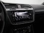 Volkswagen Tiguan Allspace 7 pers. 2.0 TSI 190 pk DSG 4Motion Highline Business R / R-Line | Panoramadak | Leder | Geheugenstoelen | Adaptief onderstel | Head-up display | Rondomzicht camera
