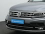 Volkswagen Tiguan Allspace 7 pers. 2.0 TSI 190 pk DSG 4Motion Highline Business R / R-Line | Panoramadak | Leder | Geheugenstoelen | Adaptief onderstel | Head-up display | Rondomzicht camera