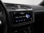 Volkswagen Tiguan 2.0 TSI 190 pk DSG 4Motion Highline Business R / R-Line | Panoramadak | Trekhaak | Leder | Navigatie Discover Pro | Adaptief onderstel | Geheugenstoel | Rondomzicht camera