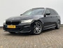 BMW 5-Serie Touring 530e xDrive M-sport HUD Laser Memory 4wielsturing Pano Business Edition Plus