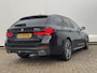 BMW 5-Serie Touring 530e xDrive M-sport HUD Laser Memory 4wielsturing Pano Business Edition Plus
