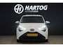 Toyota Aygo 1.0 VVT-i x-play Automaat + DEALER ONDERHOUDEN / CAMERA / APPLE CARPLAY