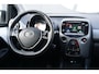 Toyota Aygo 1.0 VVT-i x-play Automaat + DEALER ONDERHOUDEN / CAMERA / APPLE CARPLAY