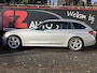 BMW 3-Serie Touring 320i Executive - Navigatie - Trekhaak - Cruise Control