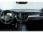 Volvo XC60 T5 AWD R-Design | Trekhaak Semi-Elektrisch | Adaptieve Bochtverlichting | Standkachel | Volvo On Call | Parkeercamera achter | Parkeersensoren Voor+Achter | Verwarmbare Voorstoelen | Apple Carplay/ Android Auto | Extra Getint Glas | CD-Speler |