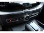 Volvo XC60 T5 AWD R-Design | Trekhaak Semi-Elektrisch | Adaptieve Bochtverlichting | Standkachel | Volvo On Call | Parkeercamera achter | Parkeersensoren Voor+Achter | Verwarmbare Voorstoelen | Apple Carplay/ Android Auto | Extra Getint Glas | CD-Speler |