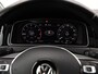 Volkswagen Golf 1.0 TSI Highline 110PK R-Line | Panoramadak | Digitaal dashboard | Navigatie | Led Plus | Keyless | Spiegelpakket |